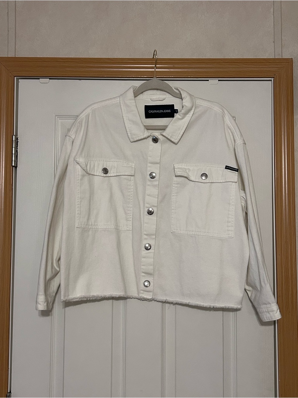 Calvin Klein Jeans Women's White Cropped Button-Front Denim Jacket
